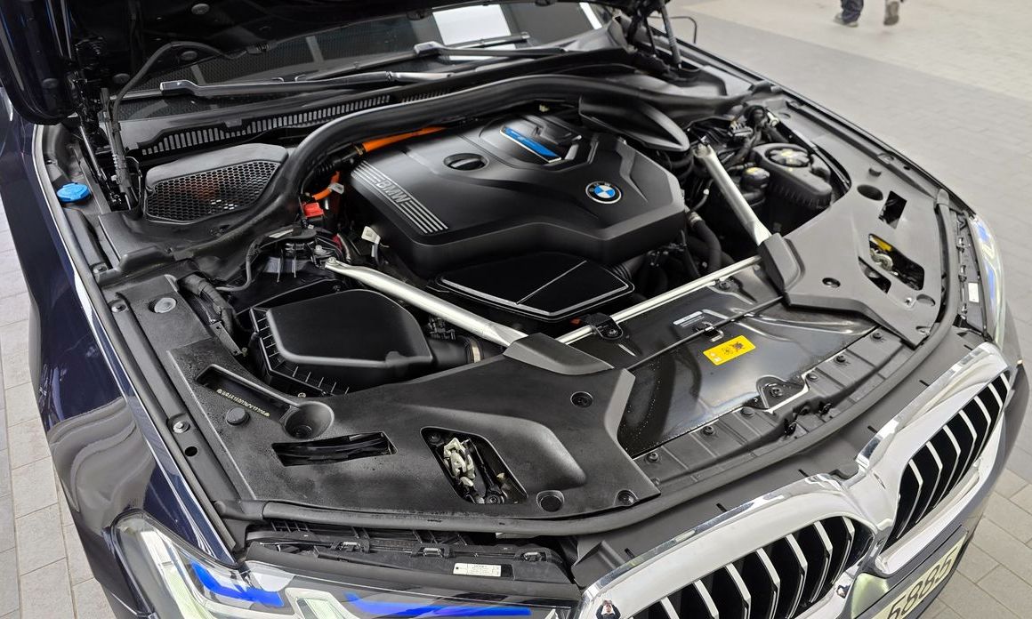 BMW 5-Series 2022
