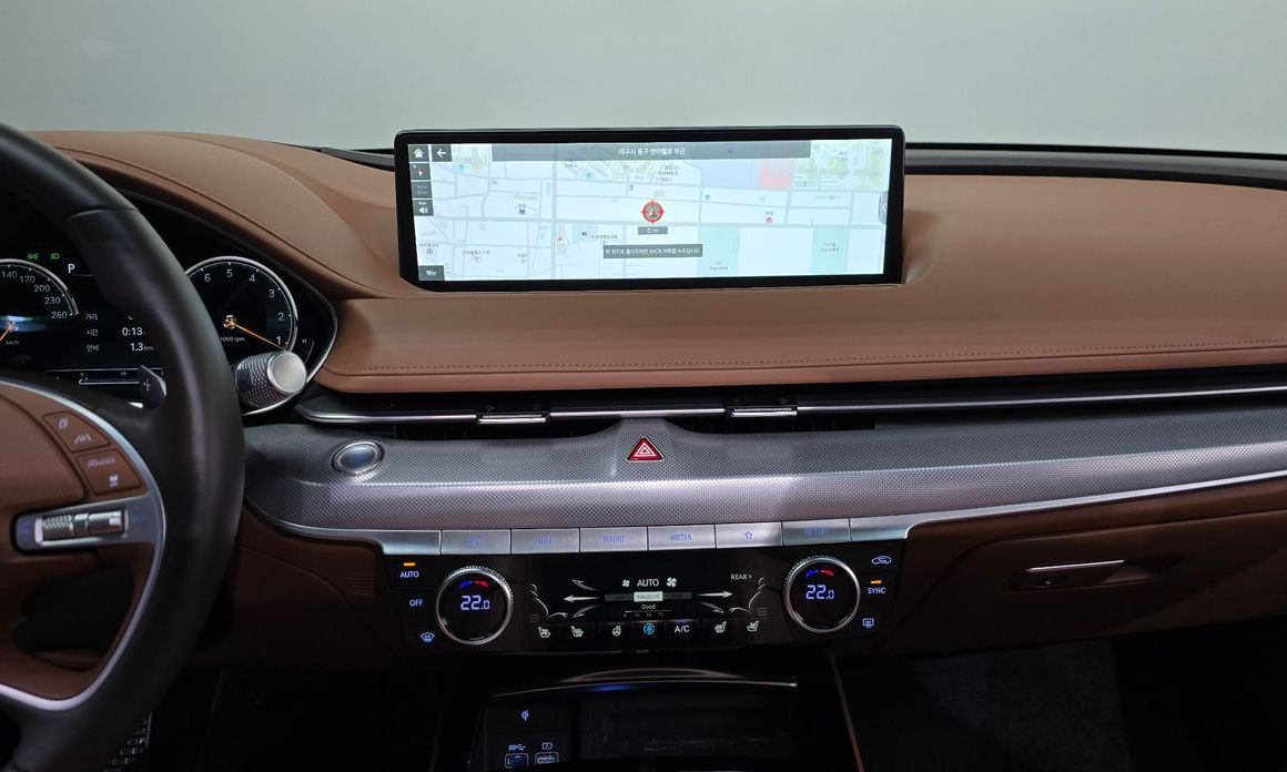 Genesis G80 2021