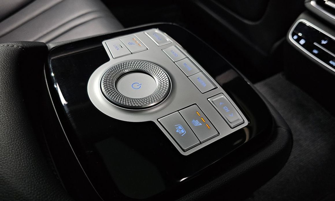 Genesis G80 2021