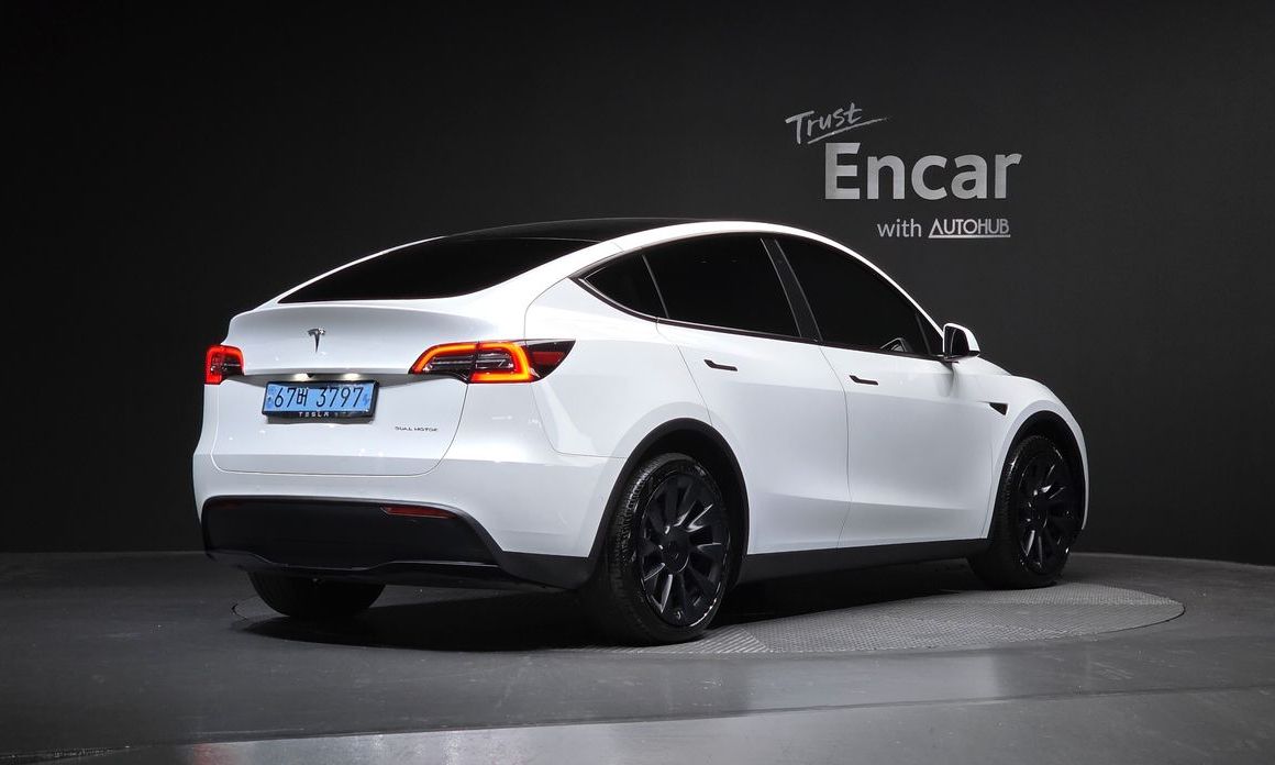 Tesla Model Y 2022