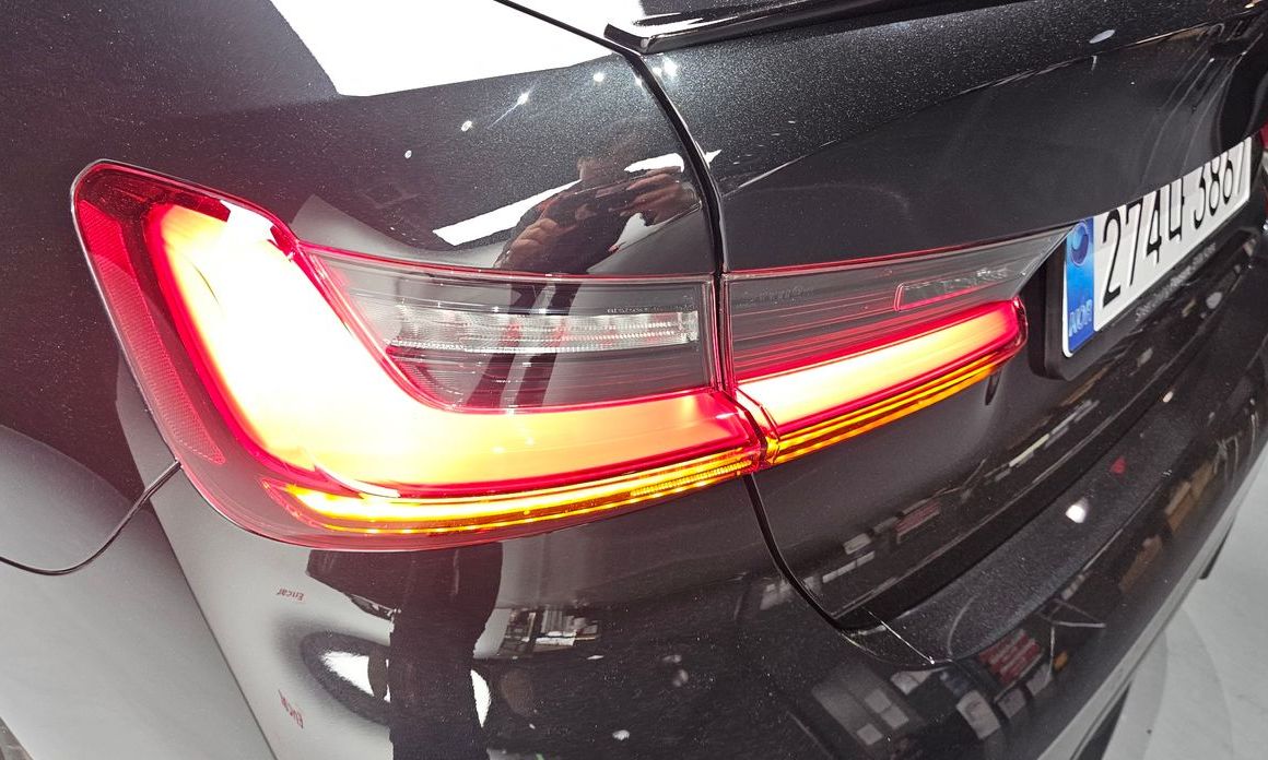 BMW 3-Series 2025