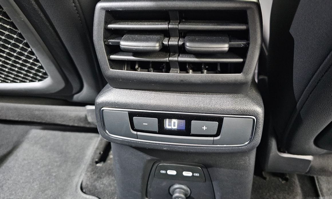 Audi Q4 e-tron 2025