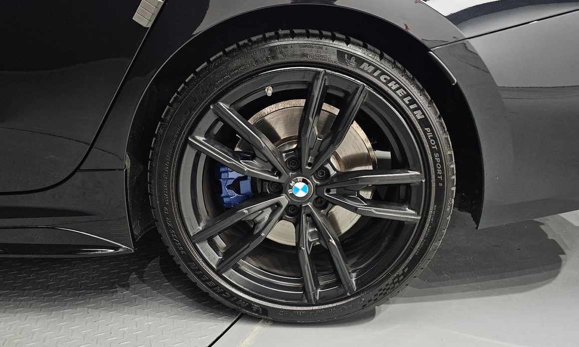 BMW 3-Series 2025