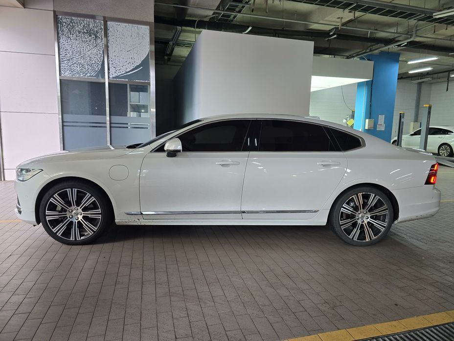 Volvo S90 2024