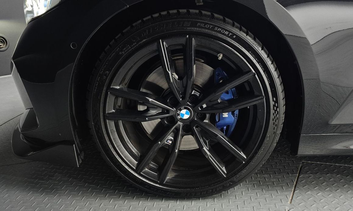BMW 3-Series 2025