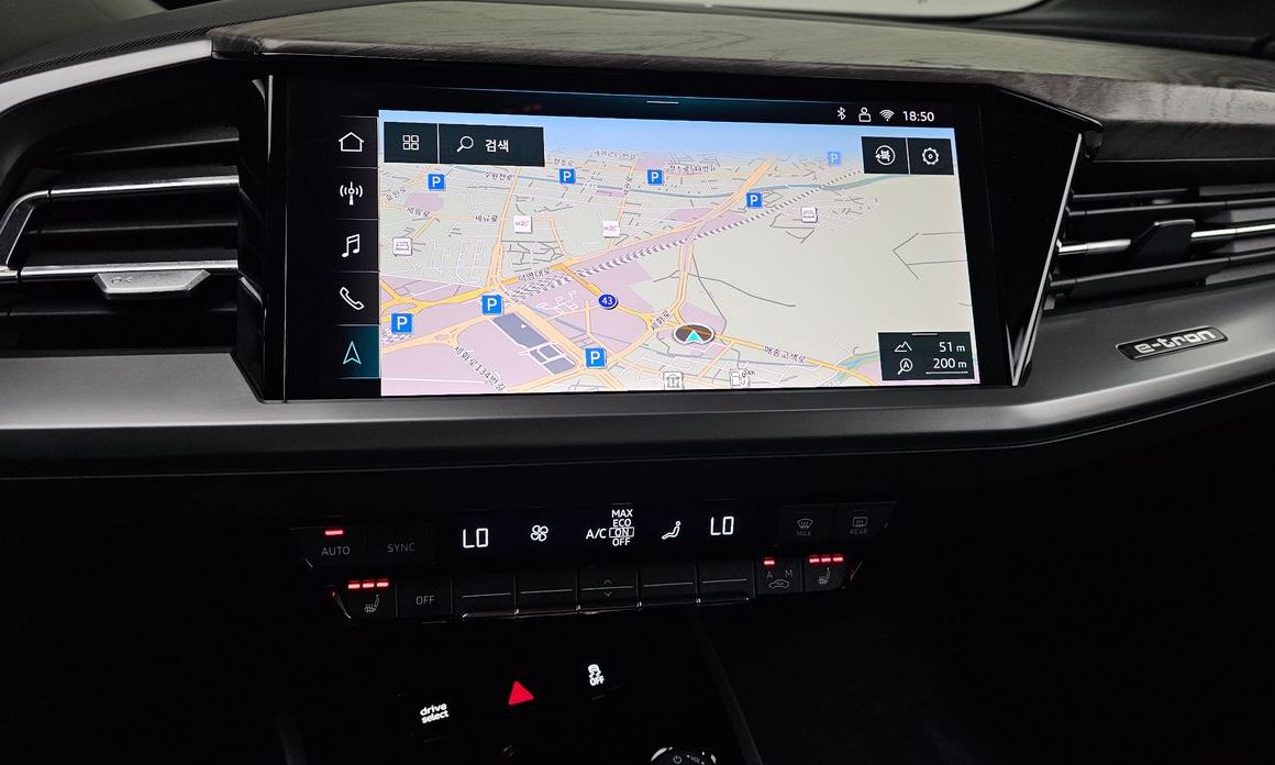 Audi Q4 e-tron 2025