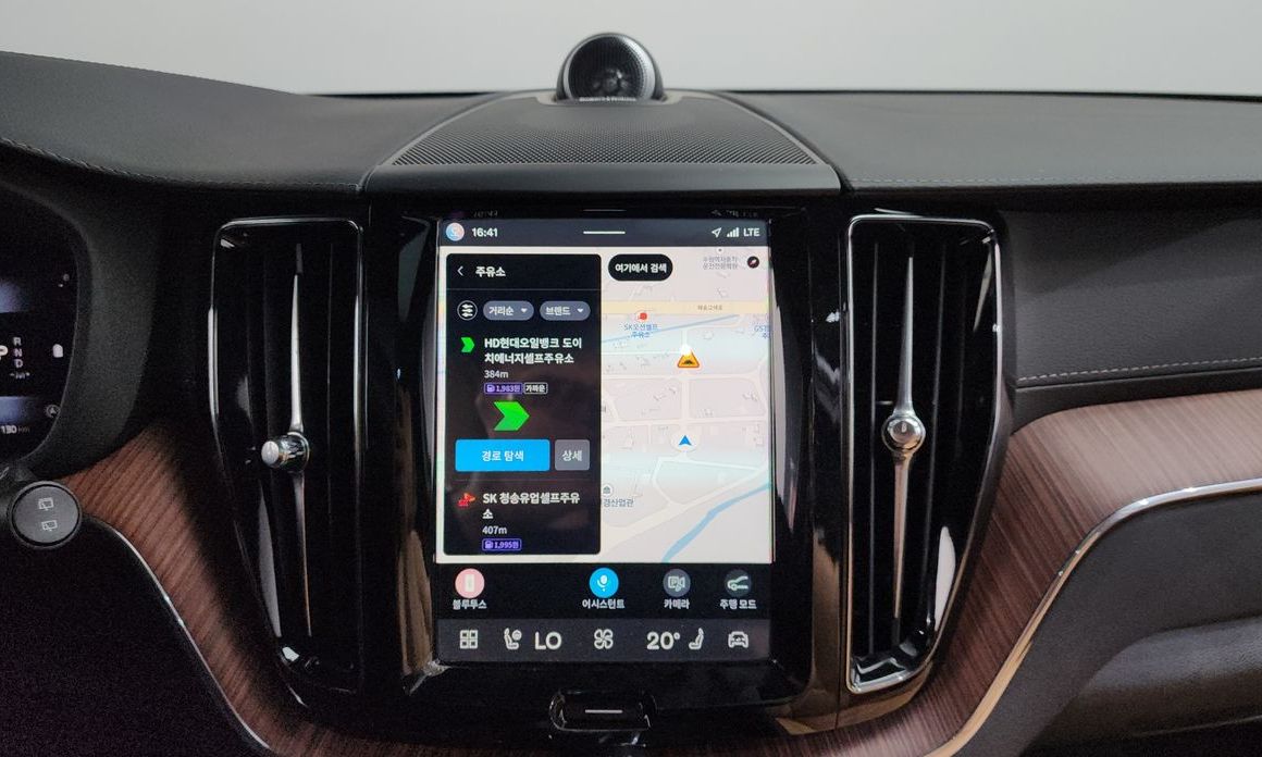 Volvo XC60 2025