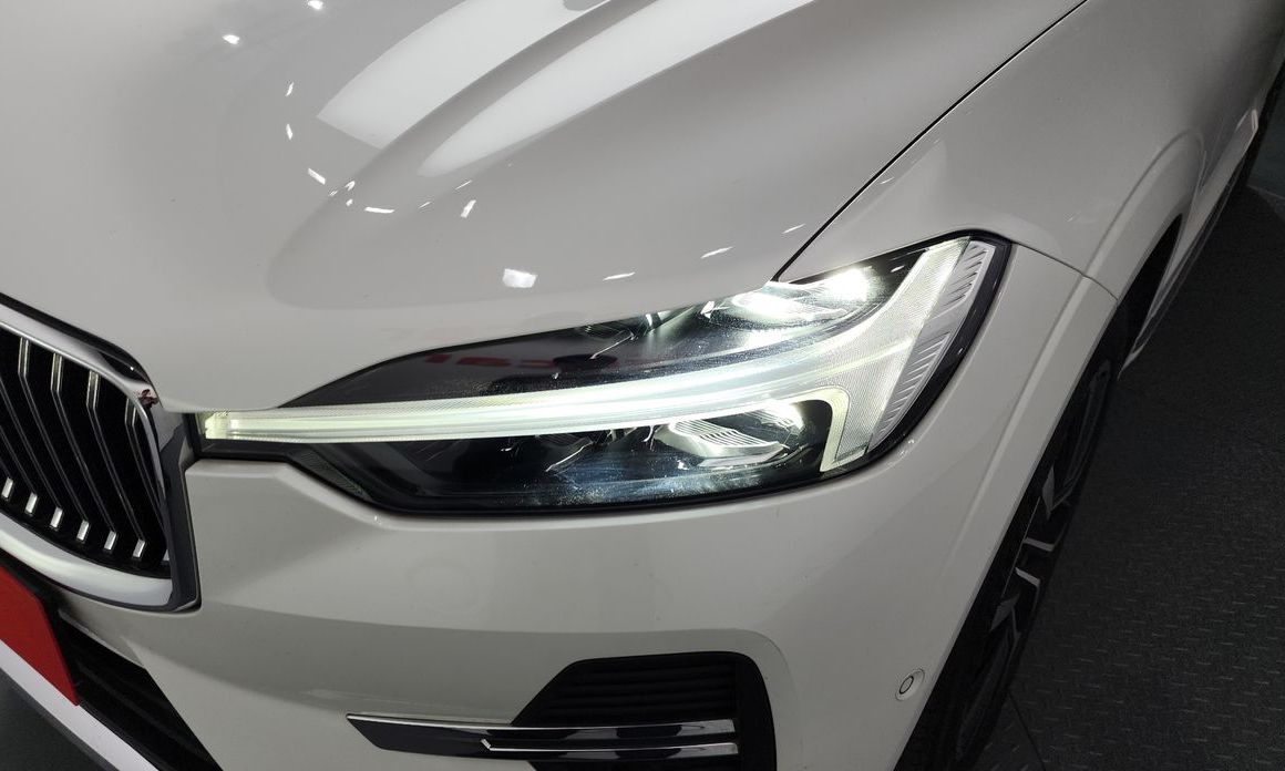 Volvo XC60 2025