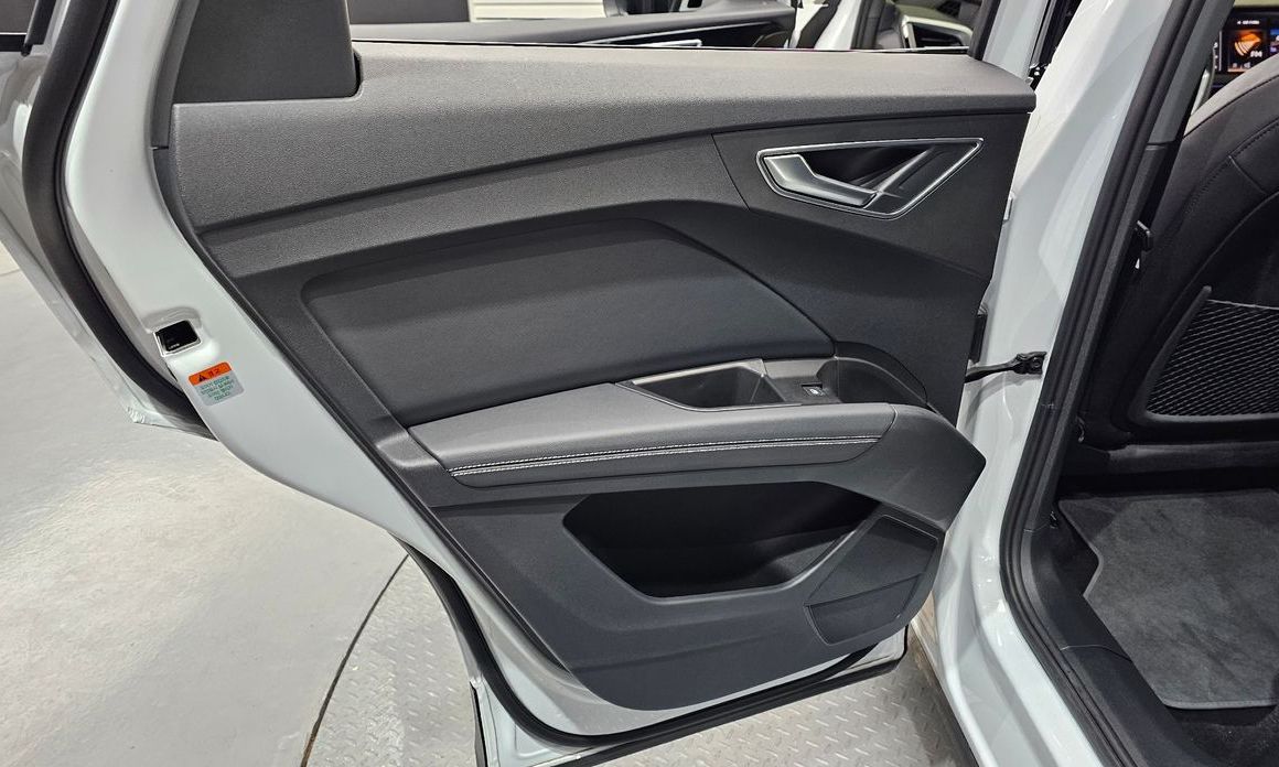 Audi Q4 e-tron 2025