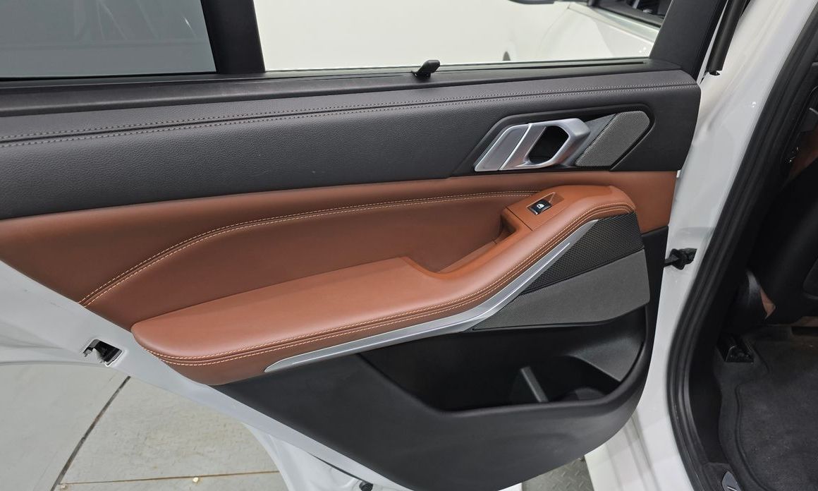 BMW X5 2023