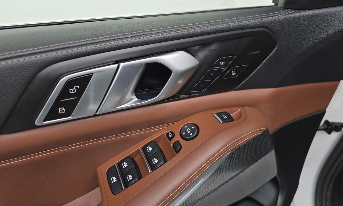 BMW X5 2023