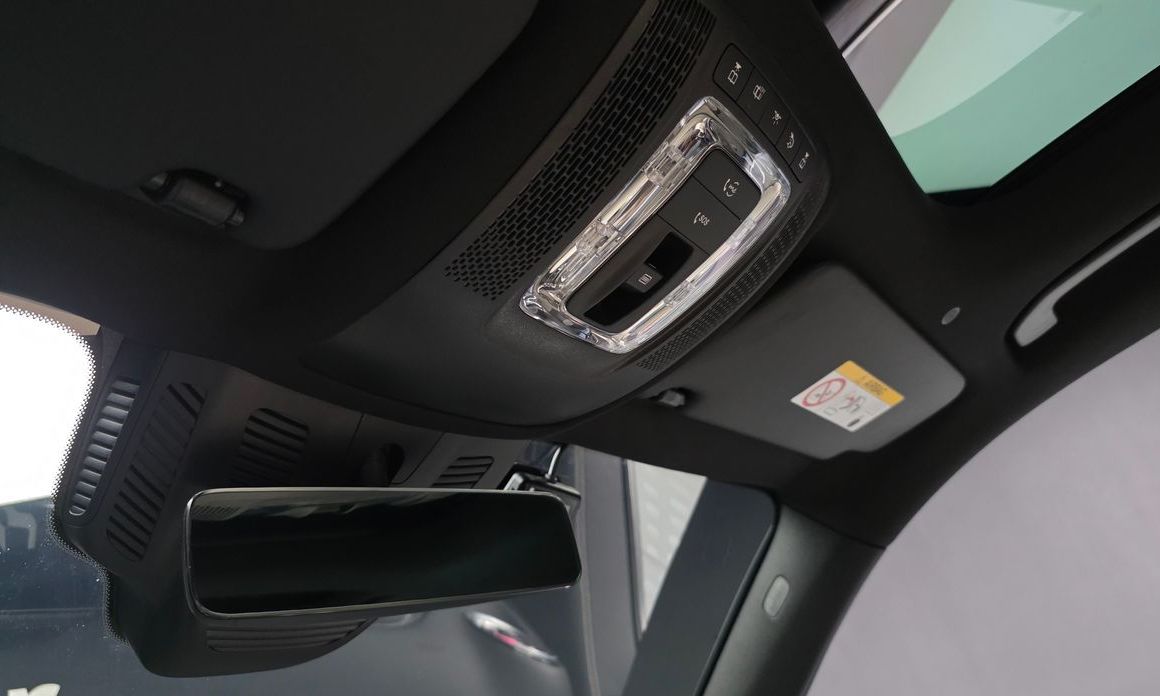 Mercedes-Benz GLB-Class 2024