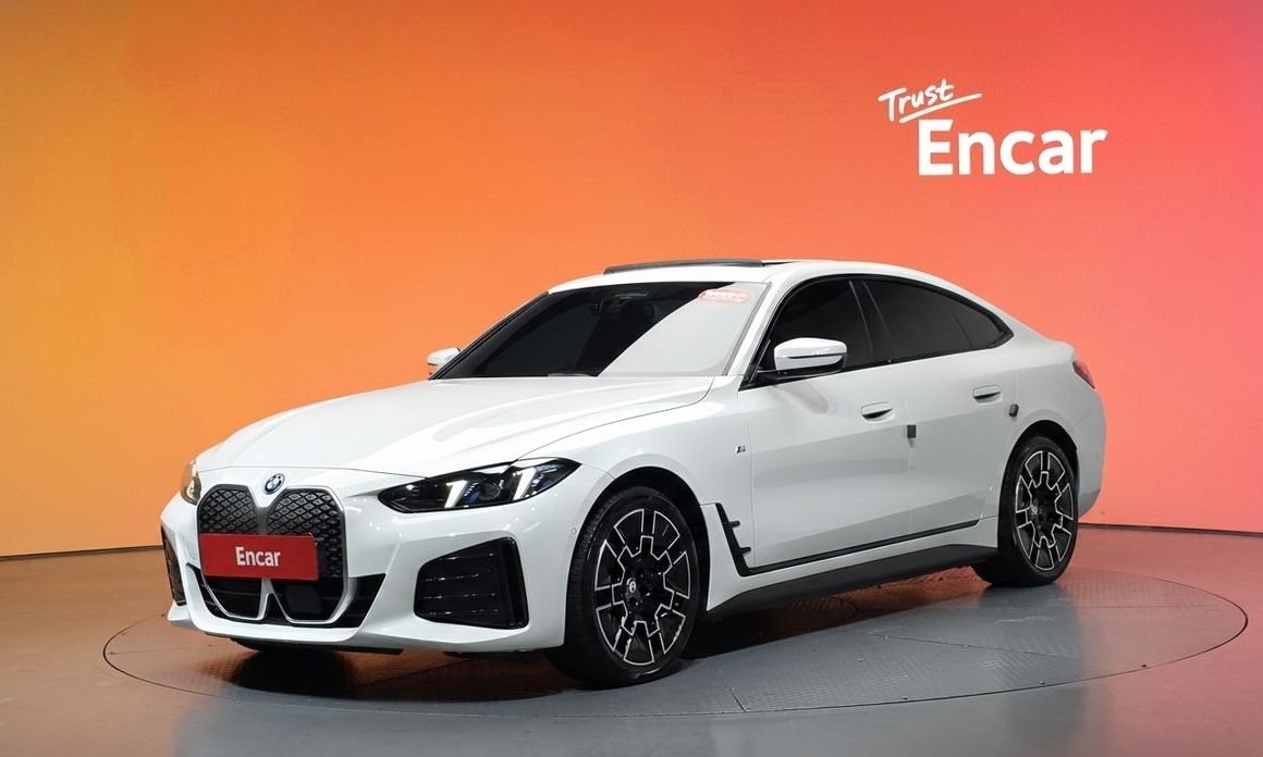 BMW i4 2025