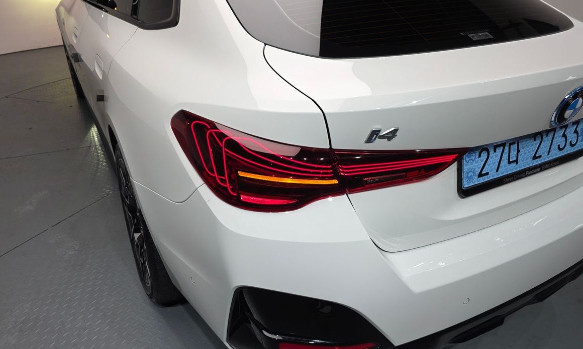 BMW i4 2025