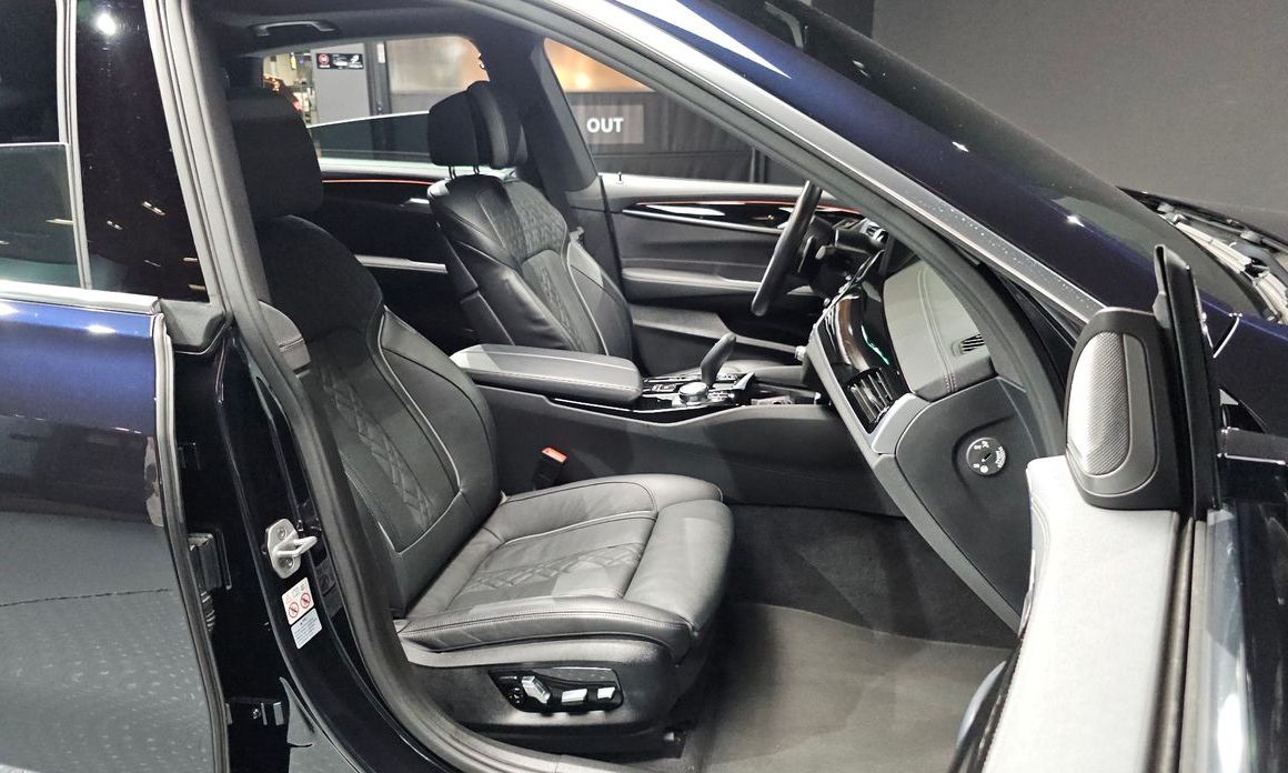 BMW Gran Turismo 2023