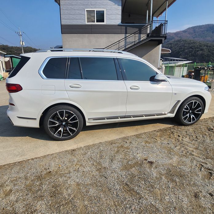 BMW X7 2020
