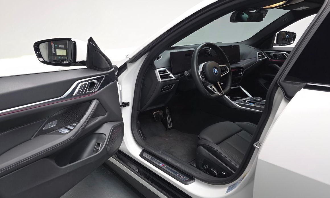 BMW i4 2025