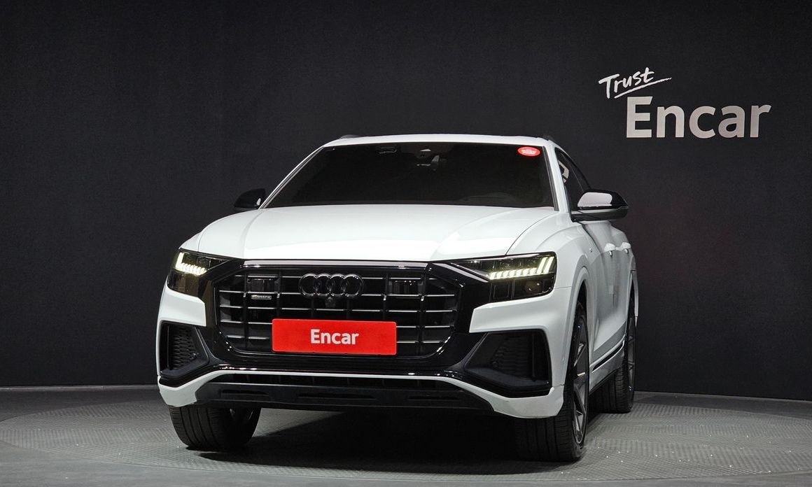 Audi Q8 2023
