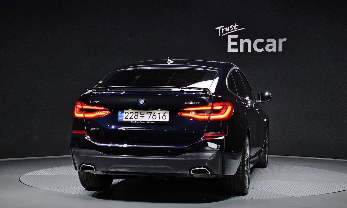 BMW Gran Turismo 2023