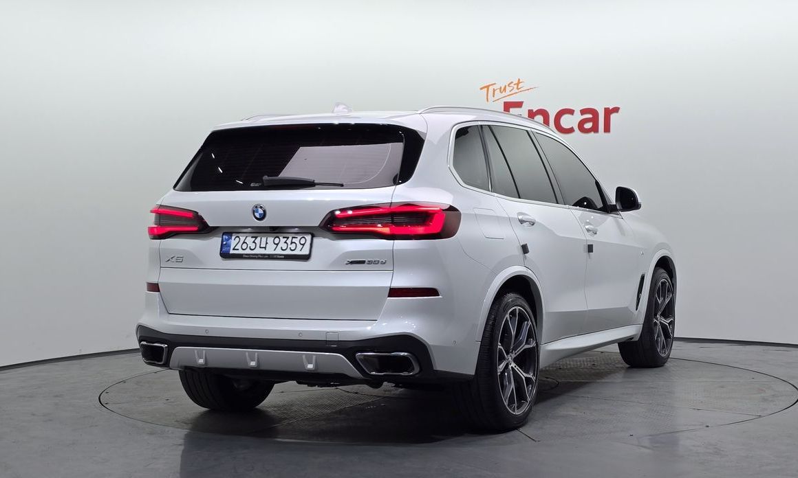 BMW X5 2023