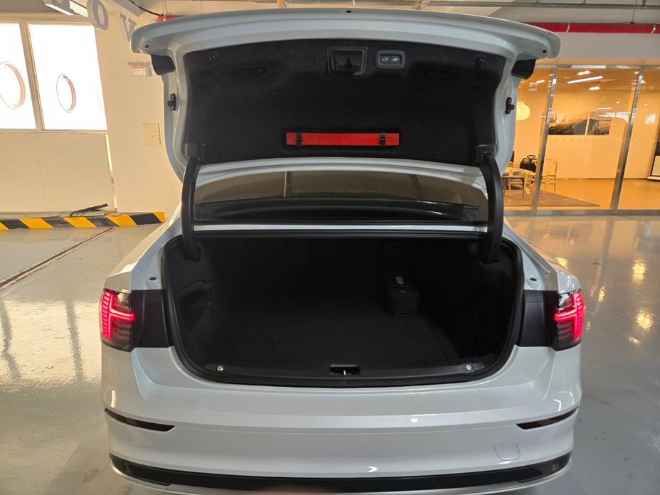 Volvo S90 2026