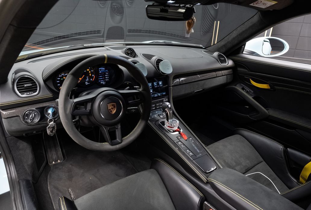 Porsche 718 2022