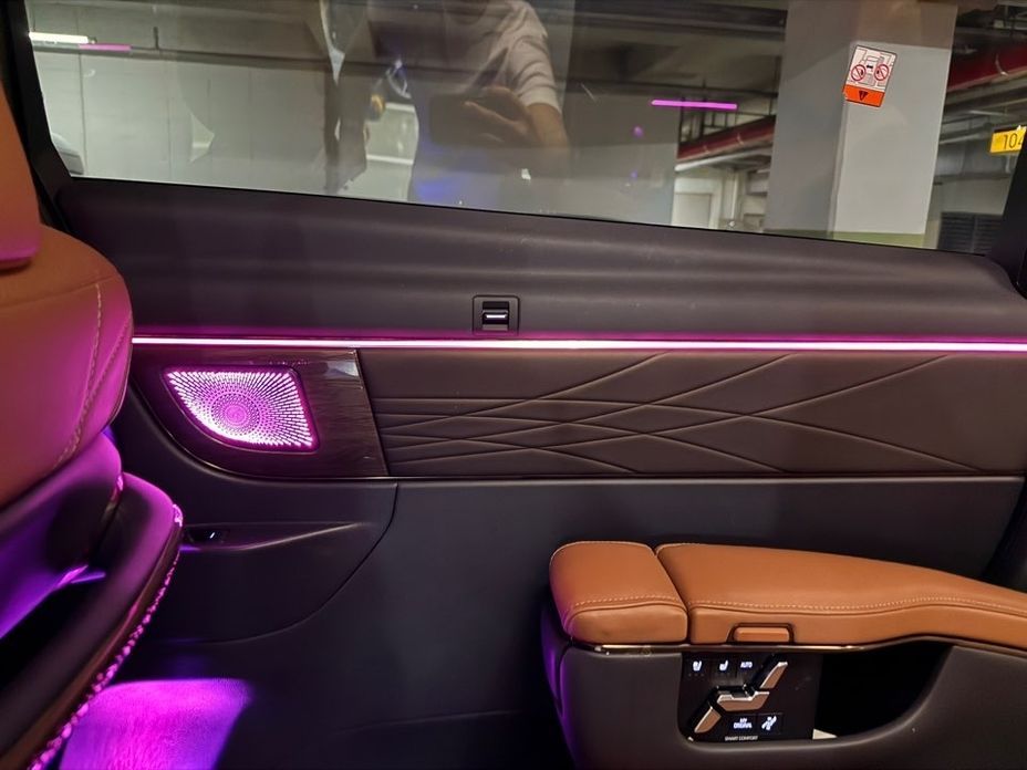 Toyota Alphard 2025