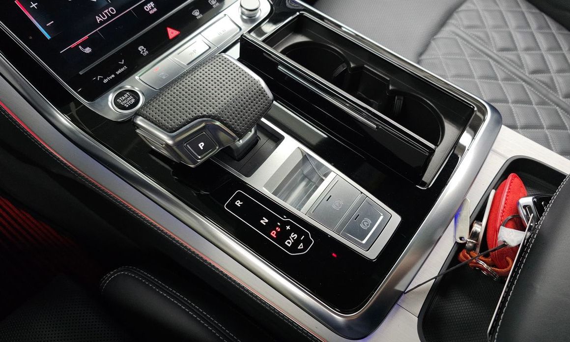 Audi Q8 2023