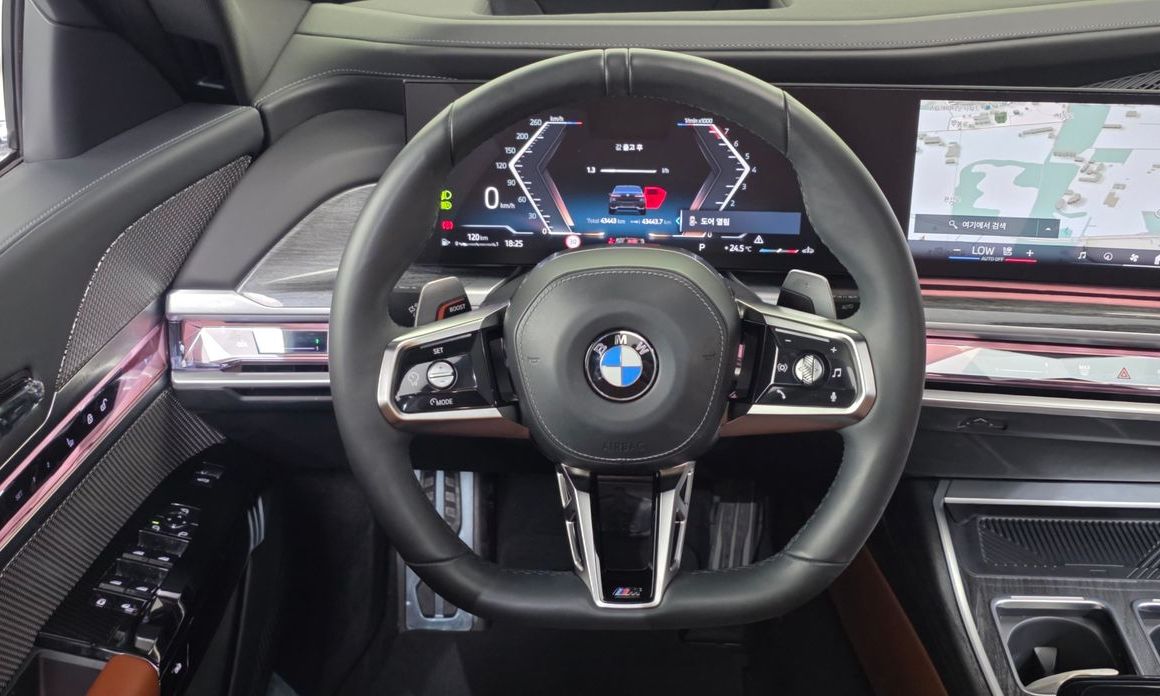 BMW 7-Series 2024