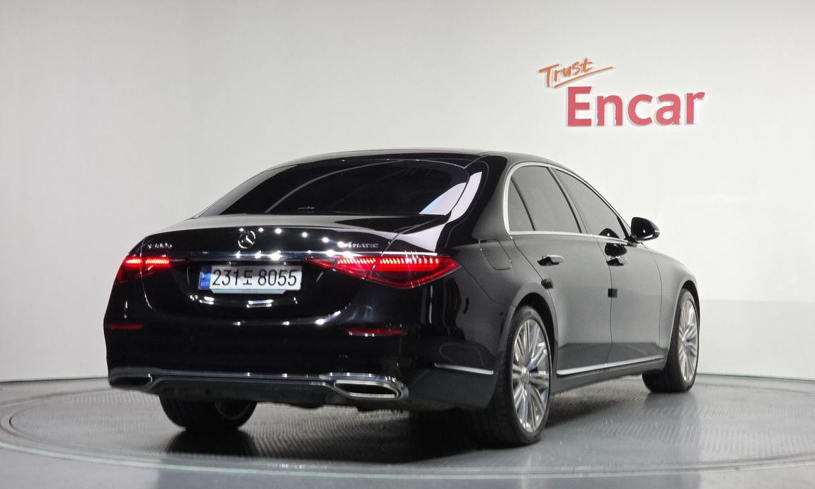 Mercedes-Benz S-Class 2023