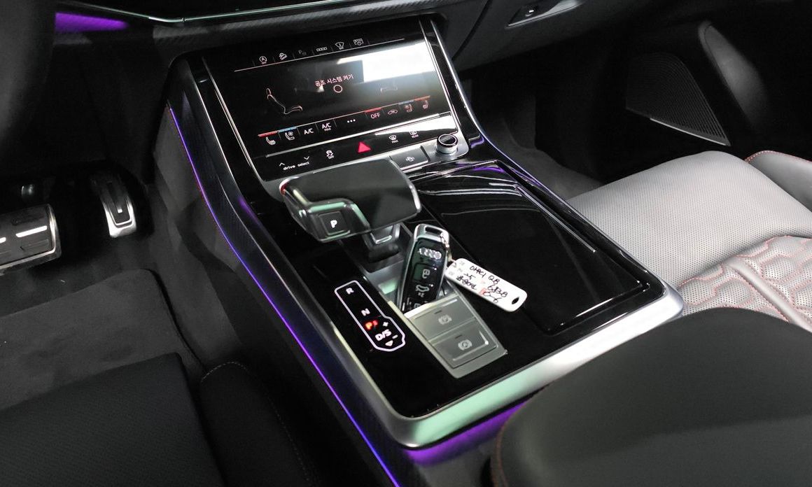 Audi RSQ8 2025