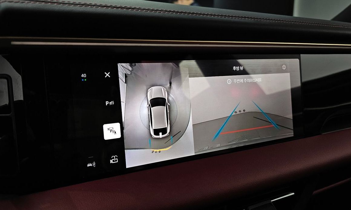 Porsche Macan 2025