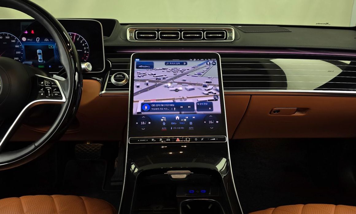 Mercedes-Benz S-Class 2023