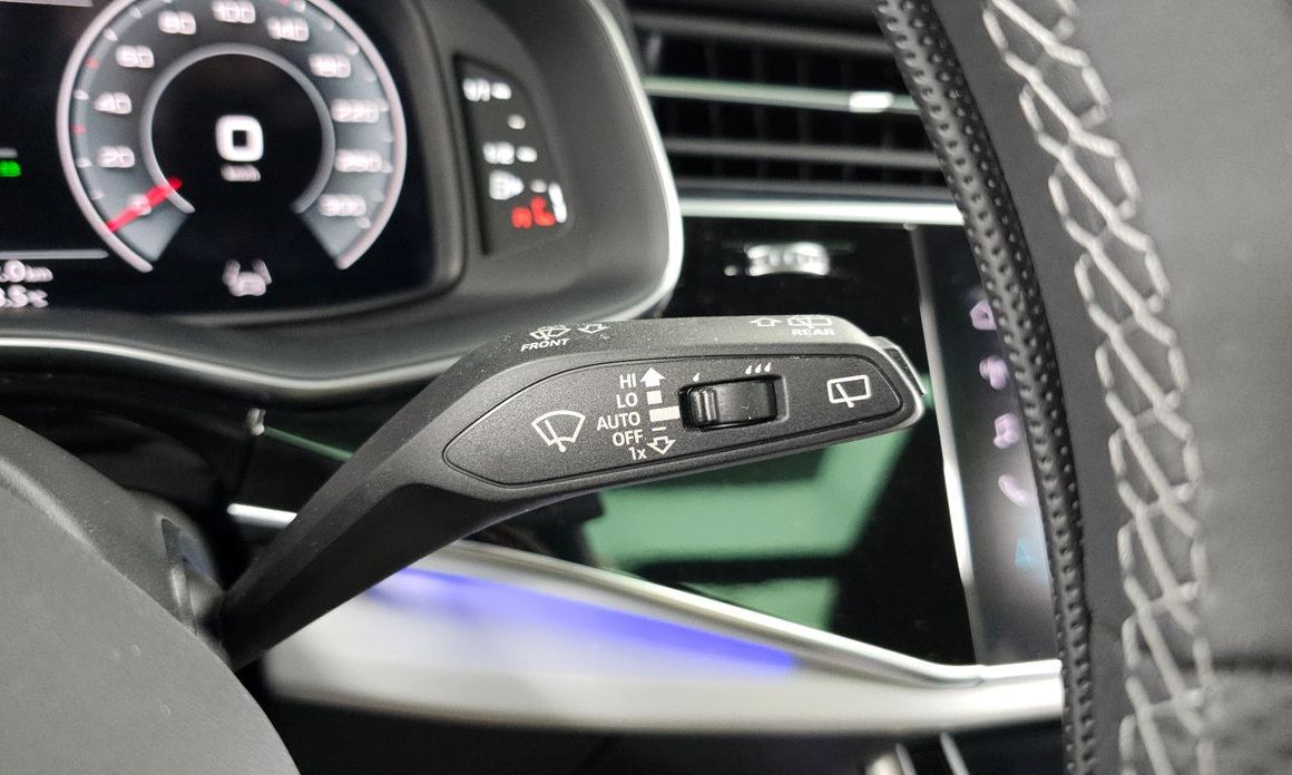Audi Q8 2023