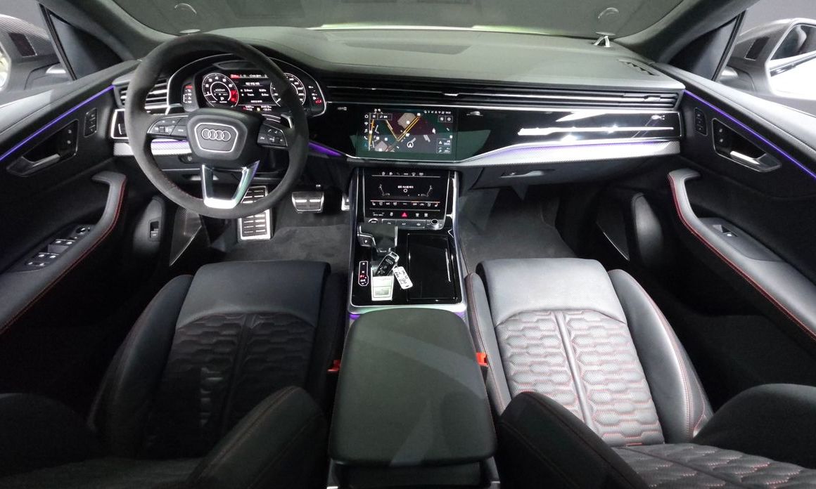 Audi RSQ8 2025