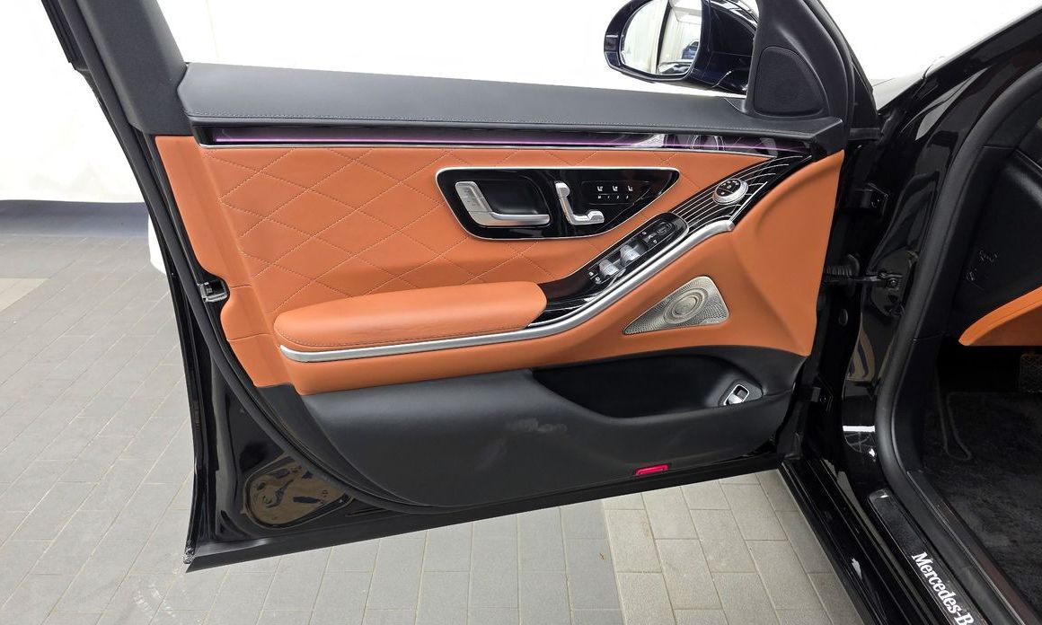 Mercedes-Benz S-Class 2023