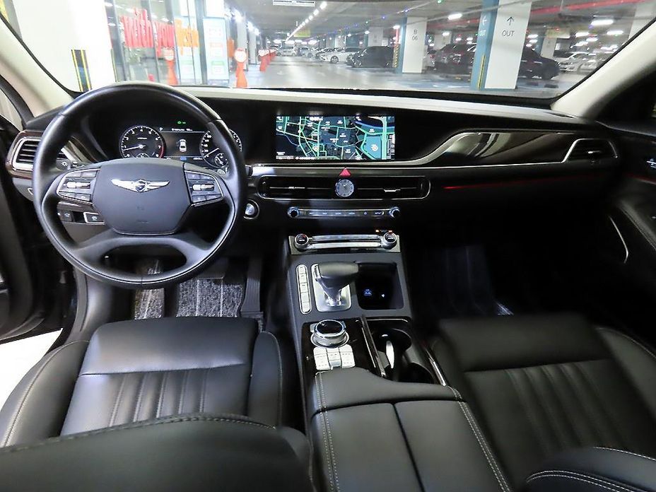 Genesis G90 2019