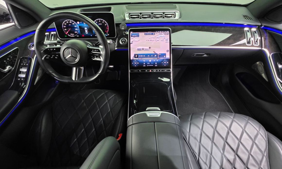 Mercedes-Benz S-Class 2021