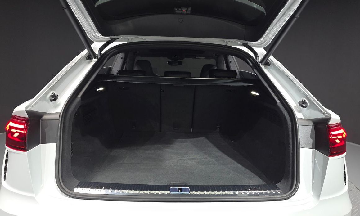 Audi RSQ8 2025