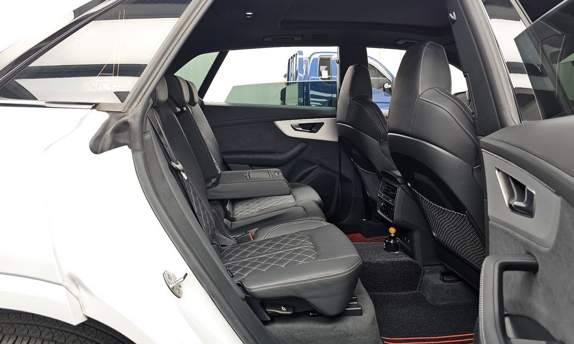 Audi Q8 2023