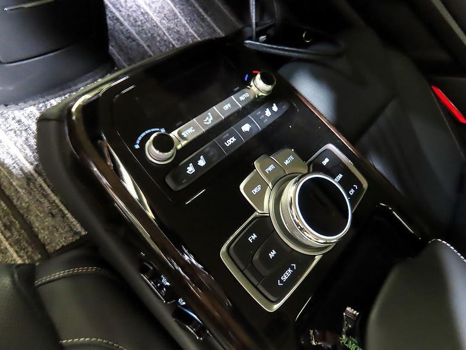 Genesis G90 2019