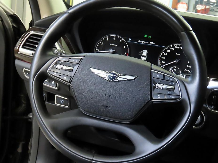 Genesis G90 2019