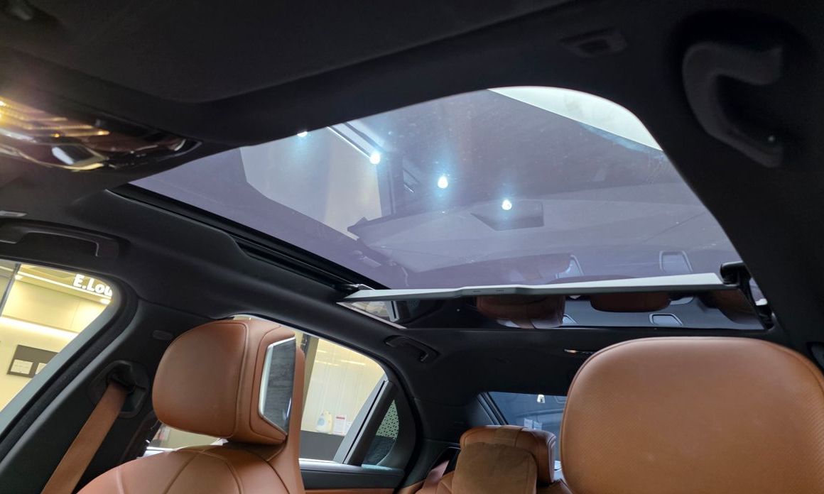 BMW 7-Series 2024