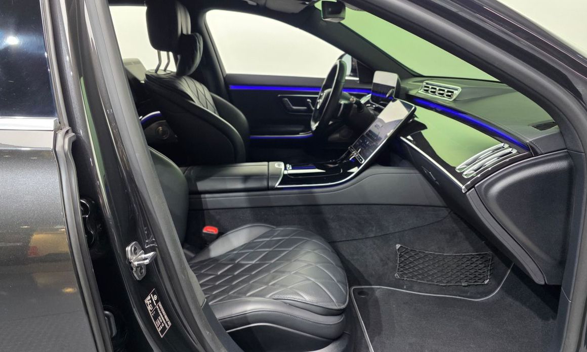 Mercedes-Benz S-Class 2021