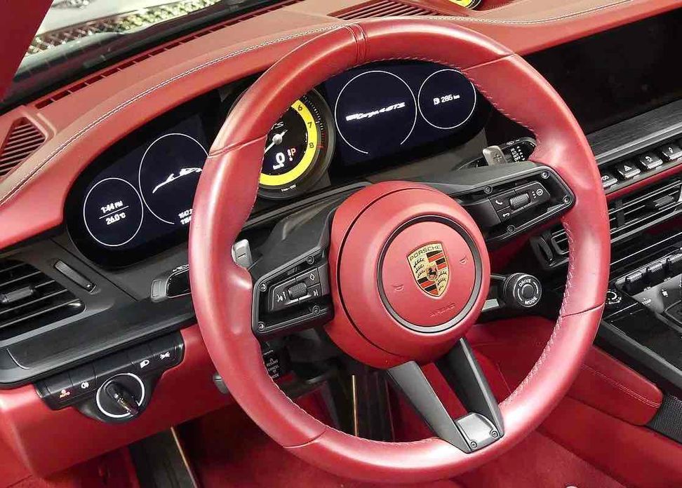 Porsche 911 2024