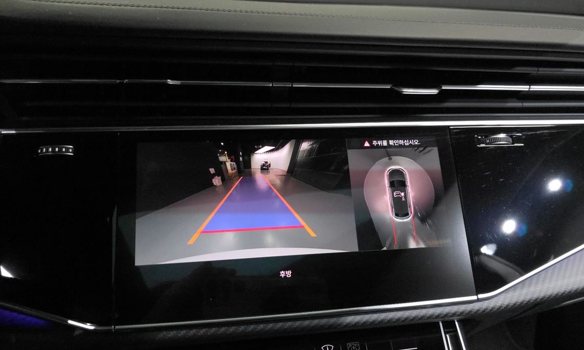 Audi RSQ8 2025
