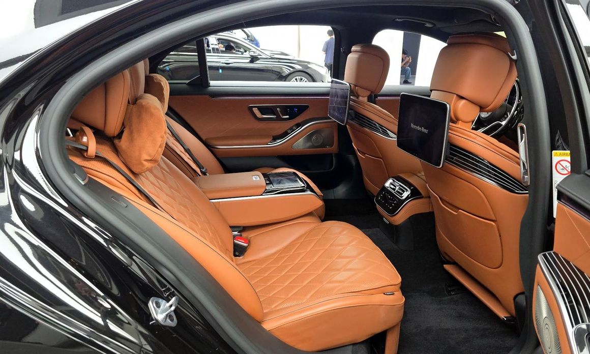 Mercedes-Benz S-Class 2023