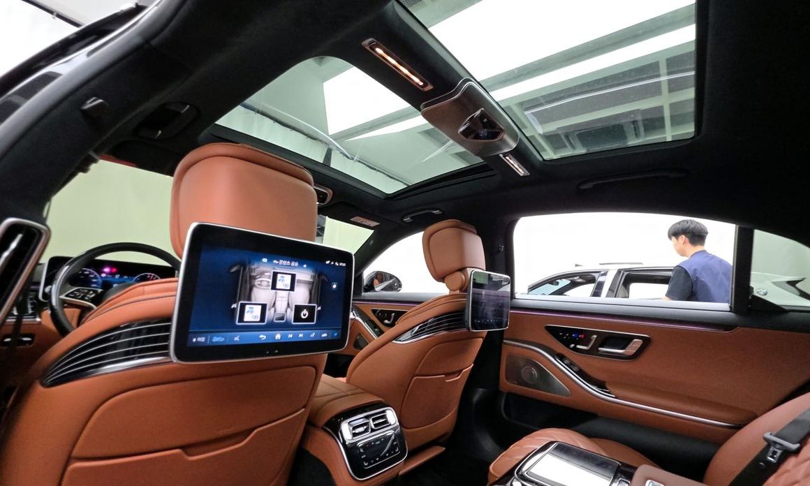 Mercedes-Benz S-Class 2023