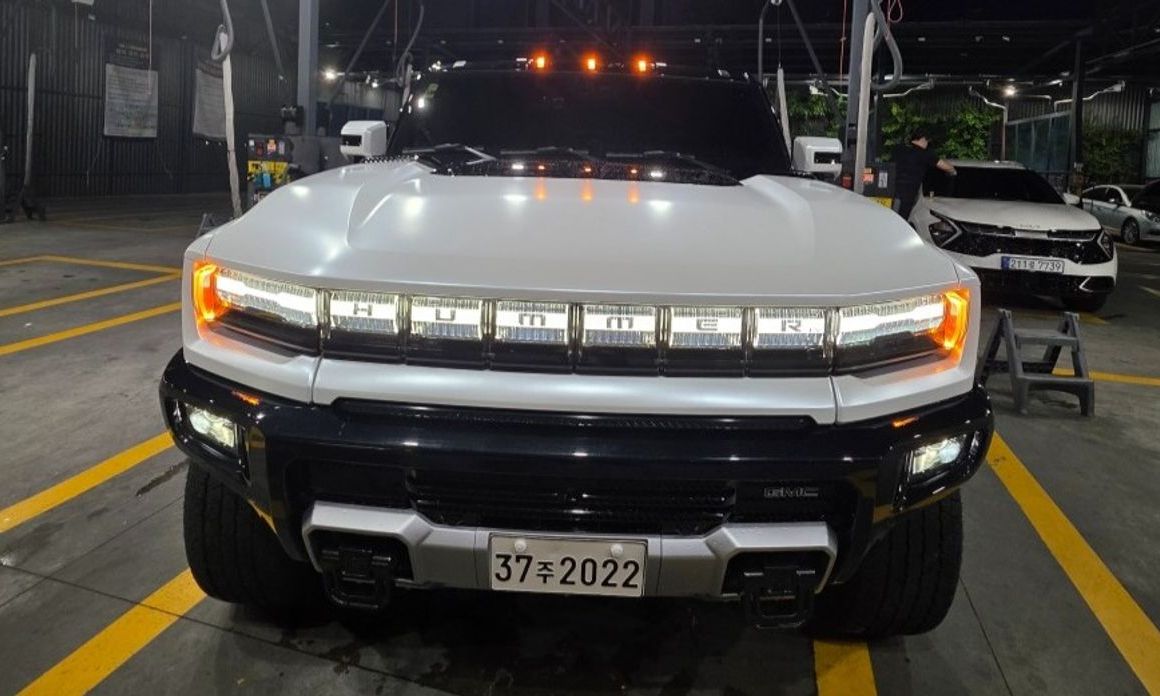 GMC Hummer EV 2024