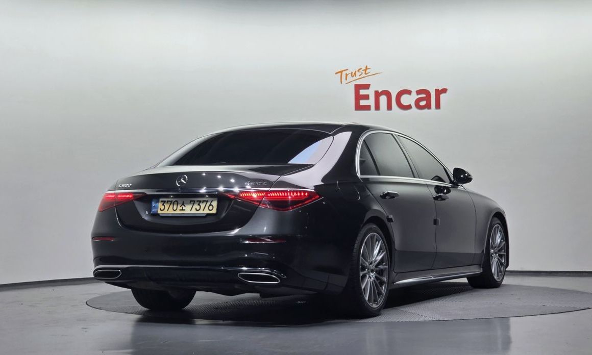 Mercedes-Benz S-Class 2021